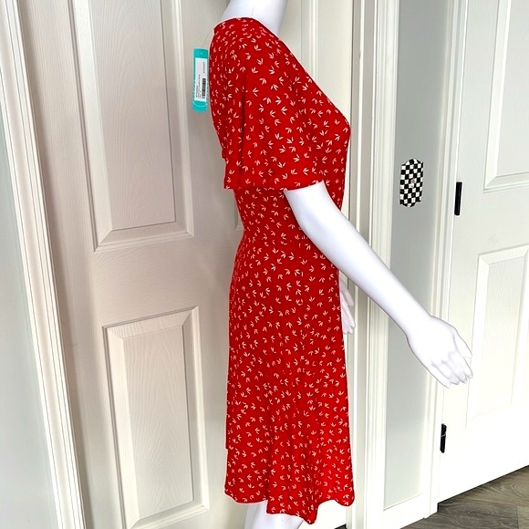 41 HAWTHORN Red Elisse Knit Basque Waist Surplice Dress - Small - Picture 6 of 9